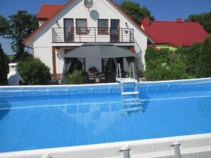 Pool - in Bychowo mit Großem Garten by Interhome (Gniewino)