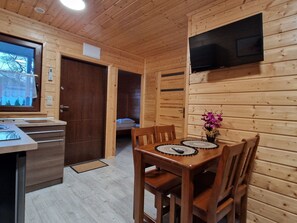 Dining - mit privater Terrasse by Interhome (Dabki)