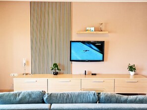 TV - Appartement "Appartement Sarah" mit Balkon by Interhome (Buzdohanj)