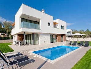 Pool - Designvilla mit Dachterrasse und Panoramablick by Interhome (Novigrad (Istra))