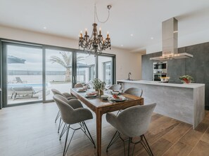 Dining - Haus in Novigrad mit privatem Pool by Interhome (Novigrad (Istra))