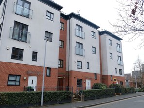 Exterior - 1-Schlafzimmer-Wohnung, 3 Gäste mit Parkplatz und Wi-Fi by Interhome (Salford)