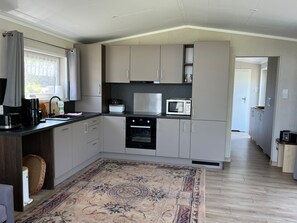 Fridge, microwave, oven, dishwasher - Haus Kranich by Interhome (Nowe Warpno)