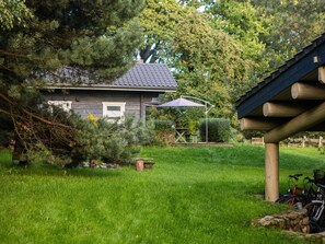 المنطقة المحيطة بالمنشأة