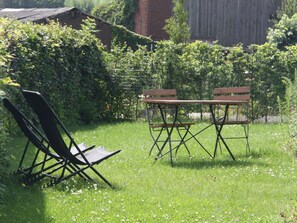 Outdoor dining - Vue au Jardin by Interhome (Hombourg)