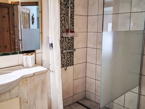 Bathroom - Waldblick by Interhome (Marlow)