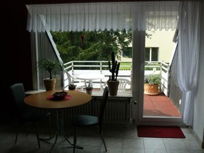 Dining - Apartment 9 by Interhome (Altenau)