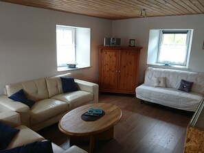 TV, fireplace - Jurahaus-Solnhofen by Interhome (Solnhofen)