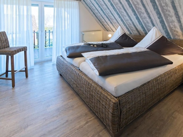Internet - in Blandorf-Wichte mit Großem Balkon by Interhome (Hage)