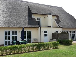Exterior - in Garz mit Terrasse und Grill by Interhome (Ahlbeck)