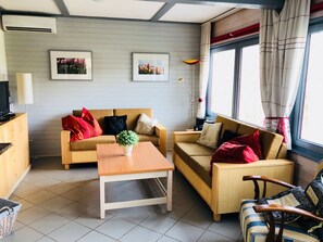 Fireplace, DVD player - Charly in Kirchheim Seepark by Interhome (Kirchheim)