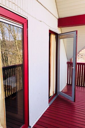 Exterior detail - Charly in Kirchheim Seepark by Interhome (Kirchheim)