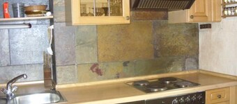 mit Terrasse und Parkplatz by Interhome