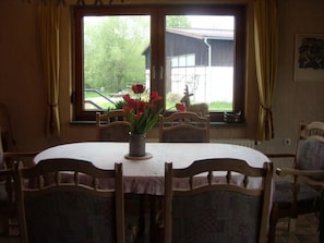 Dineren