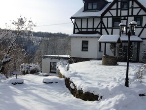 Exterior - in Waldbreitbach mit Whirlpool by Interhome (Waldbreitbach)