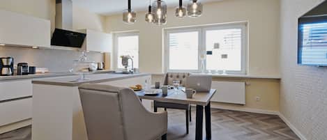 Fridge, microwave, oven, dishwasher