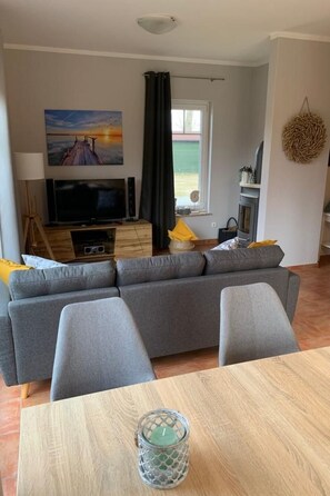 Fireplace, DVD player - Sonnenschein by Interhome (Bodstedt)