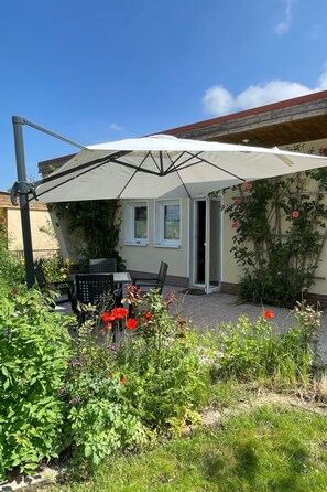 Terrace/patio - in Dahmen Terrasse und Grill by Interhome (Dahmen)