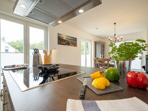 Dining - Erholung pur im Ferienhaus UTKIEK 75 by Interhome (Bodstedt)