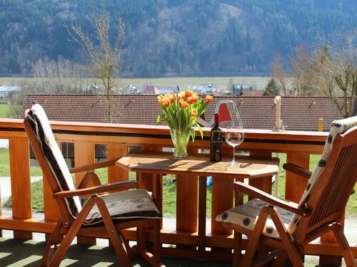 Gemütliche Ferienwohnung mit Blick auf die Donau by Interhome