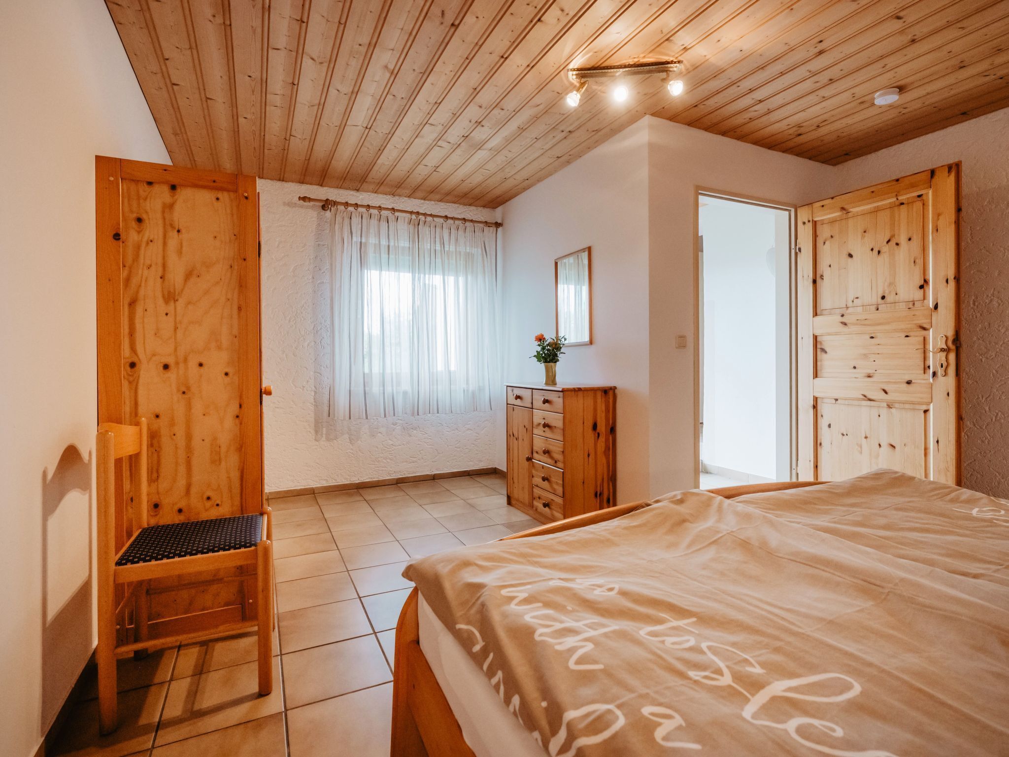 2 bedrooms, Internet