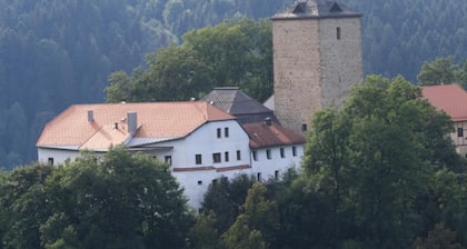 Große Wohnung mit Badewanne by Interhome
