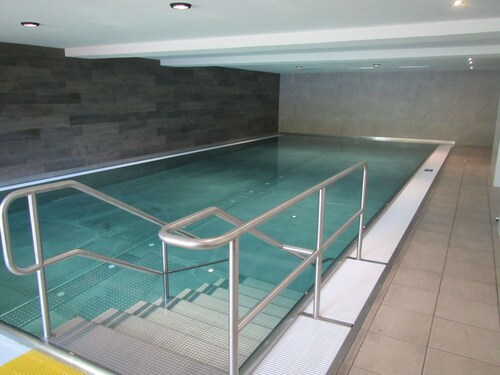mit Hallenbad by Interhome
