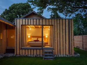 Exterior - Luxuschalet im Forstgut - Raum für wertvolle Zeit by Interhome (Regen)
