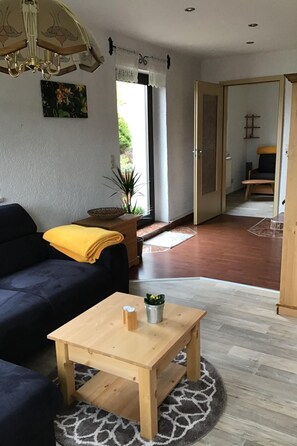 TV, fireplace - Auf der Sonnenseite by Interhome (Zwota)
