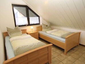 Internet - Wohnung in Sterkrade-Nord by Interhome (Oberhausen)
