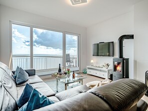 Fernseher, Kamin
