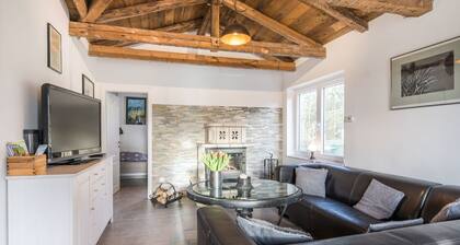 Rustikal und Modern by Interhome