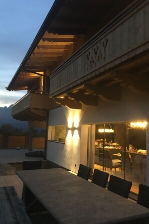 Outdoor dining - Chalet Tannweg in Sankt Johann in Tirol by Interhome (Sankt Johann in Tirol)