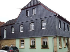 Exterior - Altes Korbmacherhaus by Interhome (Michelau)
