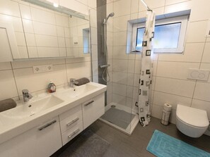 Towels - Erna Angermaier by Interhome (Flattach)