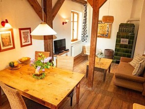 Dining - Wohnung in Haselberg mit Großem Garten by Interhome (Wriezen)