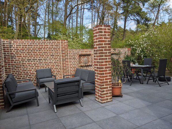 Outdoor dining - Ruhiges Ferienhaus mit gemütlicher Terrasse by Interhome (Neustadt-Glewe)