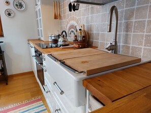 Fridge, oven, cookware/dishes/utensils - Apartment Jodler by Interhome (Bad Kleinkirchheim)