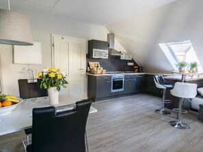 Fridge, microwave, oven, dishwasher - Appartement Spessart-Romantik by Interhome (Blankenbach)
