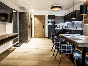 Fridge, microwave, oven, dishwasher - Mont Blanc by Interhome (Sölden)
