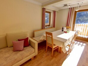 Dining - Haus Dorfblick by Interhome (Filzmoos)