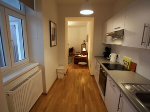 Fridge, microwave, oven, dishwasher - Wohnen am Augarten by Interhome (Vienna)
