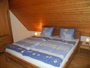 Room - Kleine, gemütliche Ferienwohnung im Erholungsort by Interhome (Georgenthal)