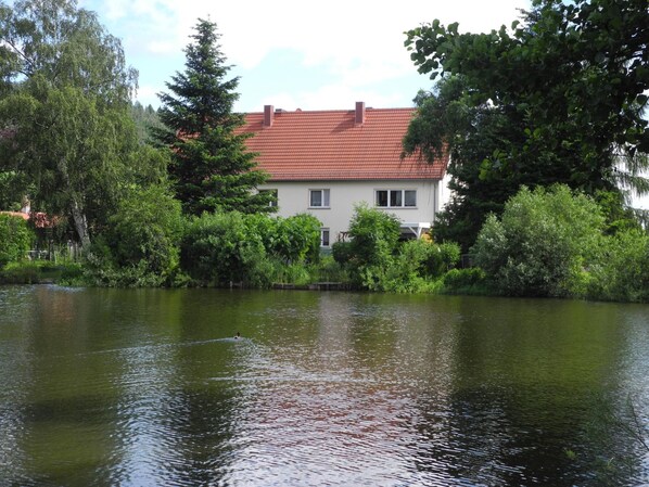 Exterior - Kleine, gemütliche Ferienwohnung im Erholungsort by Interhome (Georgenthal)
