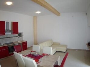 TV - in malerischem istrischem Dorf by Interhome (Barban)