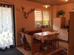 Dining - in Neustrelitz mit Garten und Grill by Interhome (Neustrelitz)