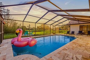 Indoor pool, a heated pool - Spacious NEW Renovated home On GOLF Course, Heated Pool, Pickleball, Game Room (Tampa)