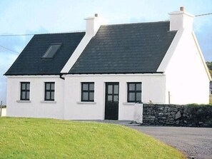 Exterior - Killard Cottage by Interhome (Dingle)