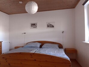 1 bedroom, Internet