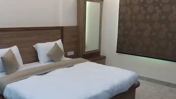 Deluxe-huone | Lisävuoteet, ilmainen Wi-Fi, vuodevaatteet